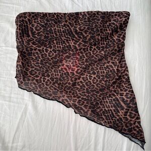 Edikted Leopard Print Crop Top